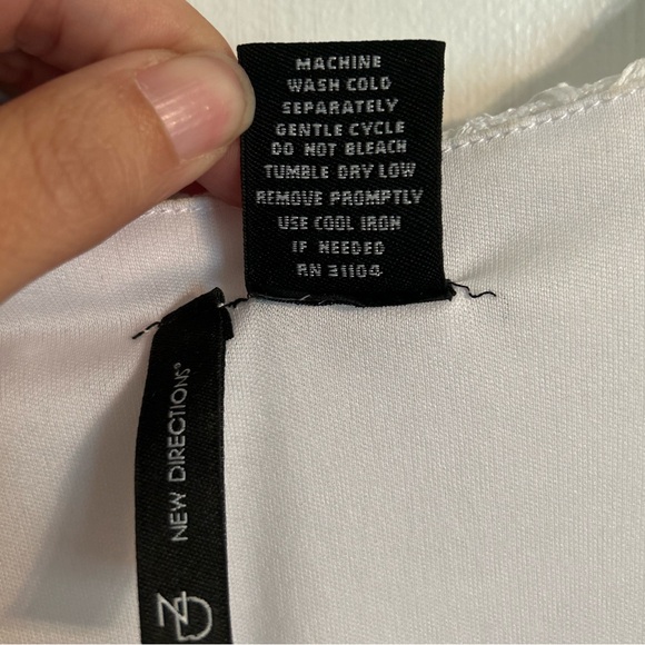 New Directions Women’s Sleeveless White & Floral Maxi Dress, Size L - Picture 3 of 5